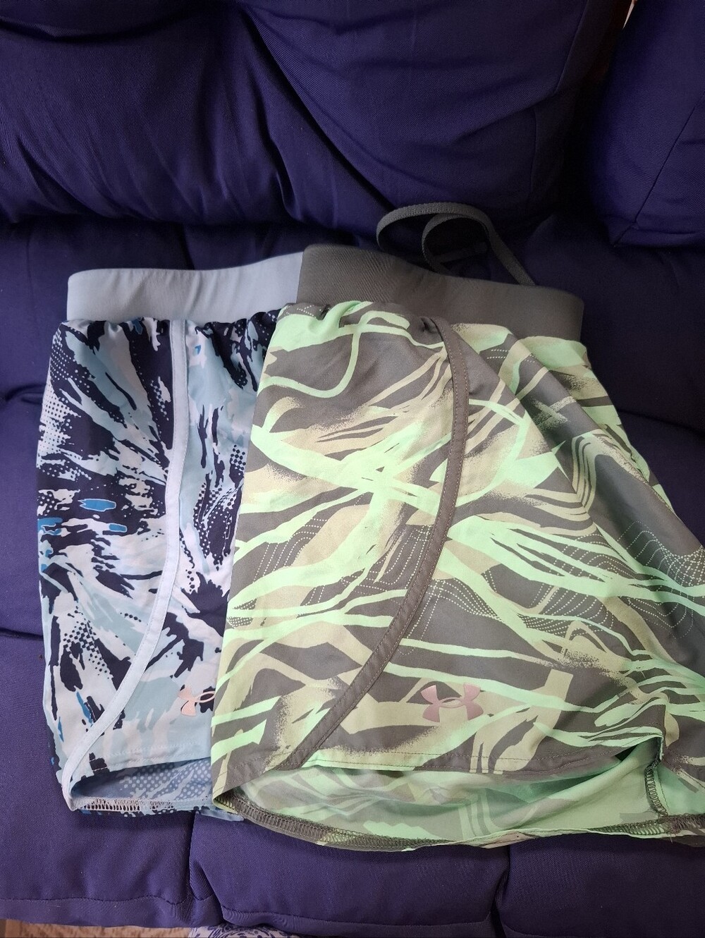 Under Armour Athletic Shorts Womens Size M Lot Of 2 Running Shorts